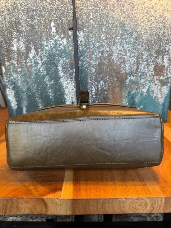 Patricia Nash Quiet Luxury Leather Crossbody Bag Olive Green + Coin Purse (VGUC) - Picture 13 of 17